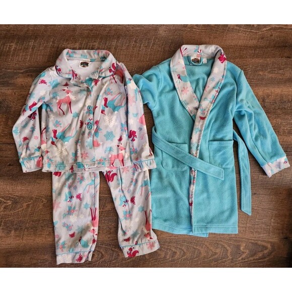 Outdoor Kids Other - 4T Girls Bathrobe & Pajama Set Lot
